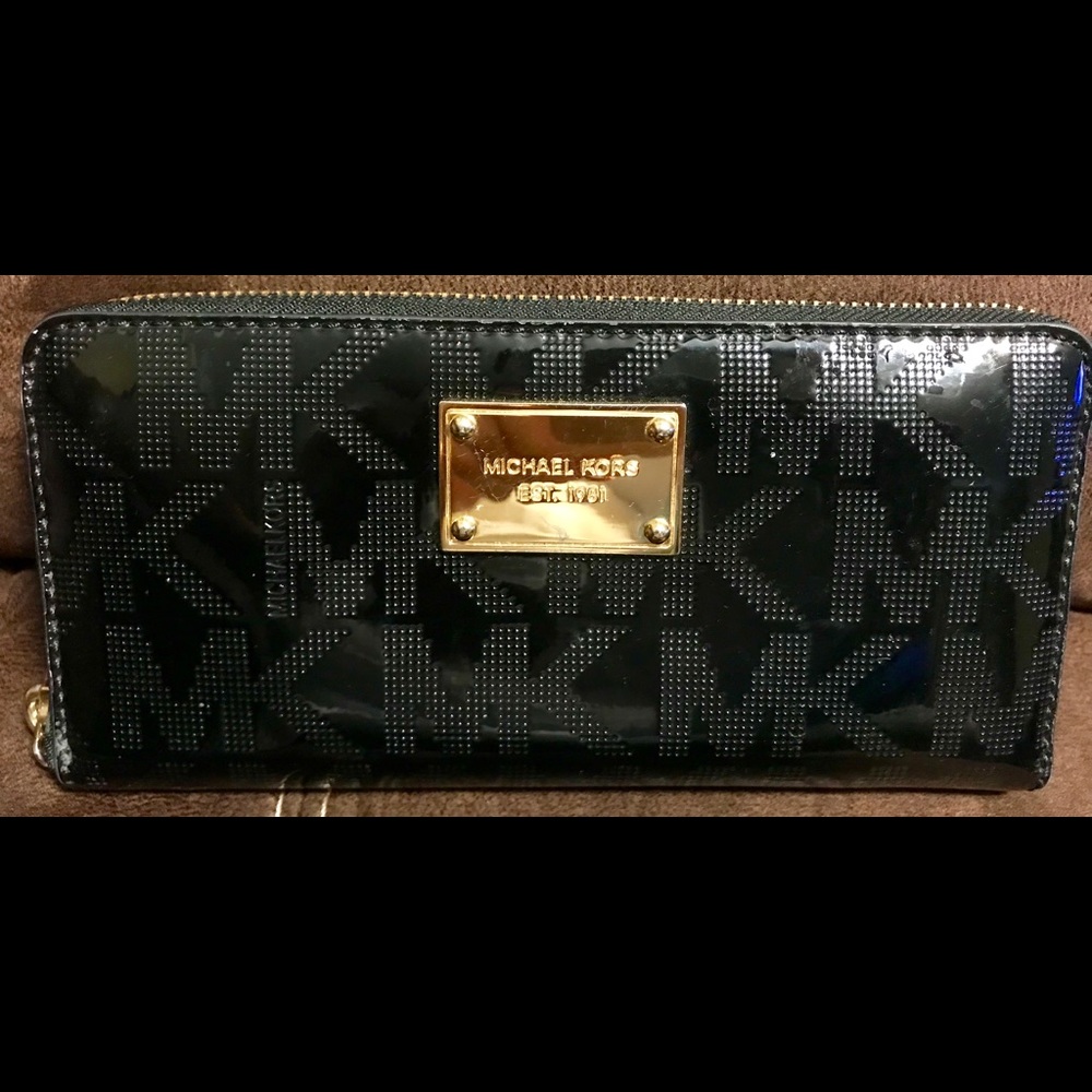 Authentic Michael Kors wallet